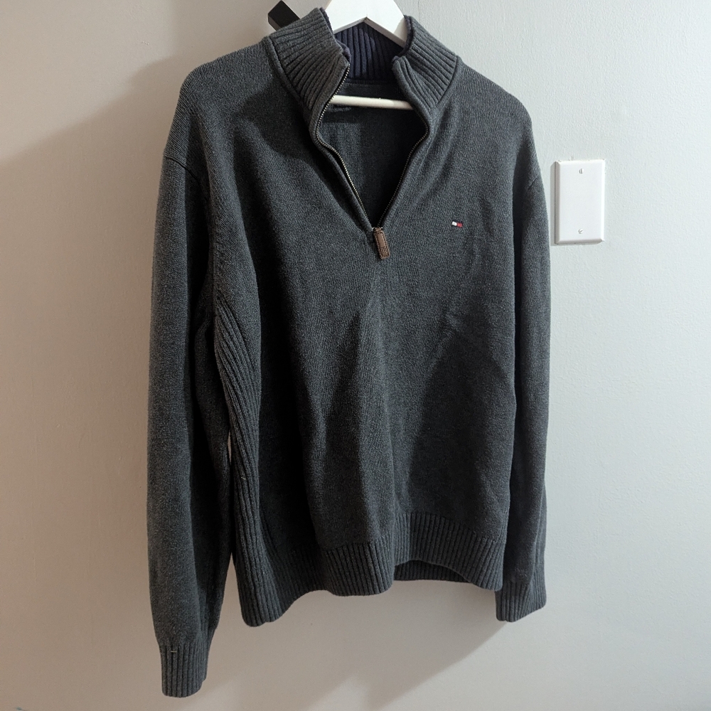 Tommy Hilfiger 1/4 Zip Pullover Men's Size XL